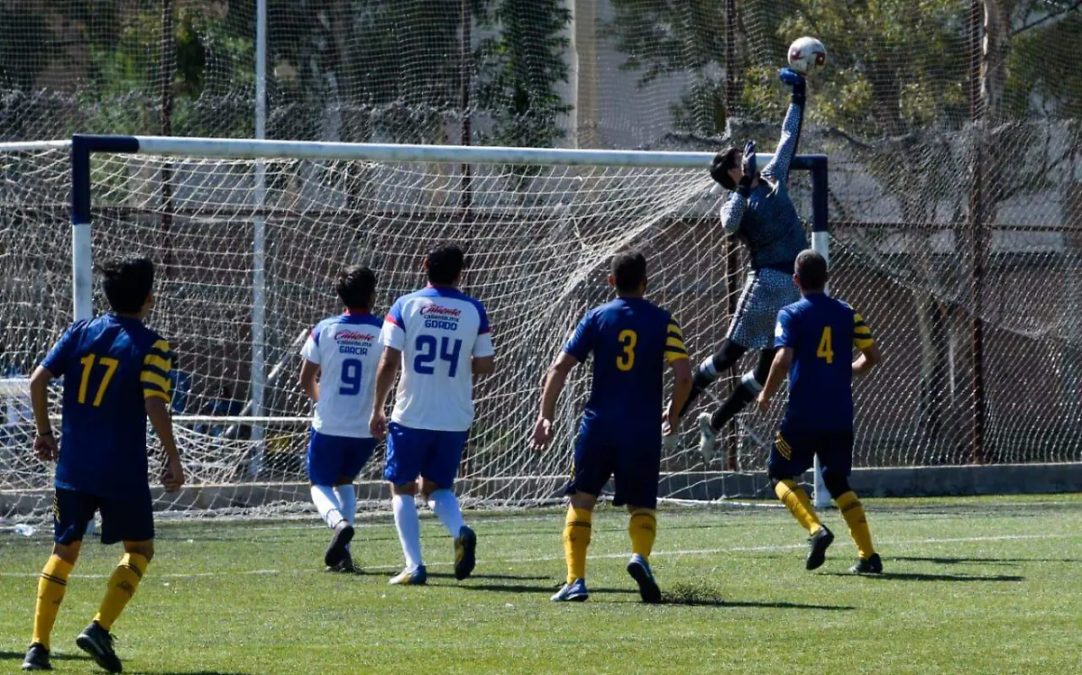 Partido espectacular Mega Vs