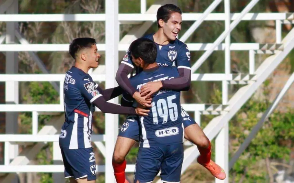 Duranguense brilla con Rayados de Monterrey