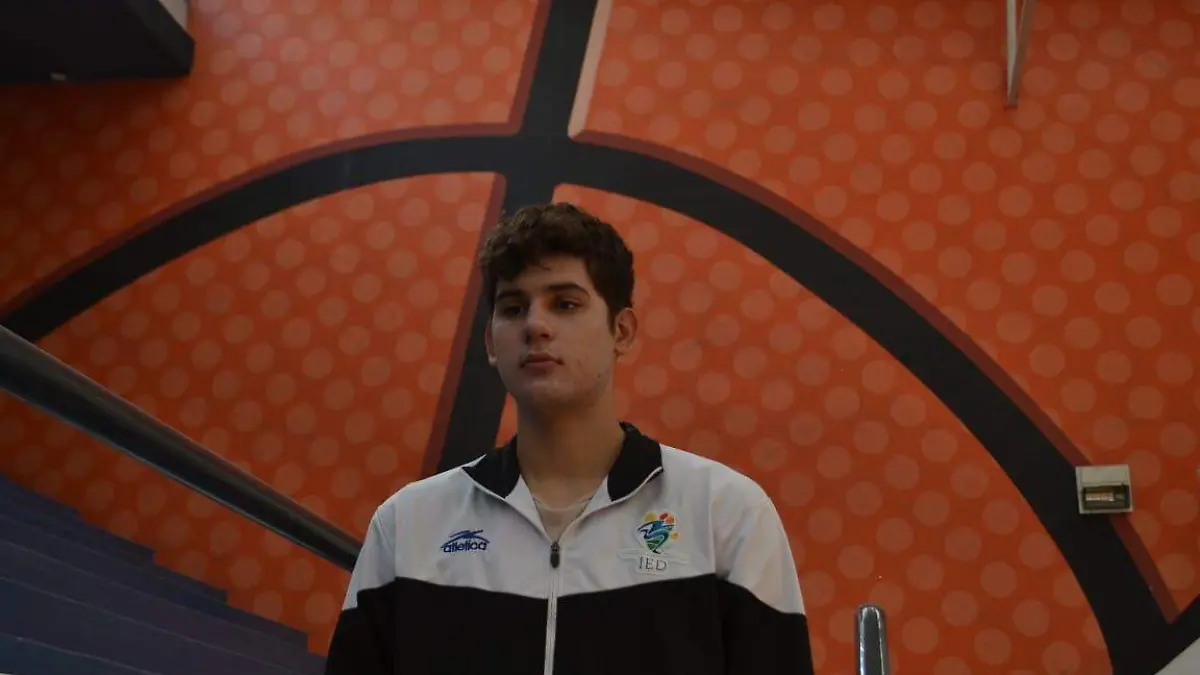 Martín Flores