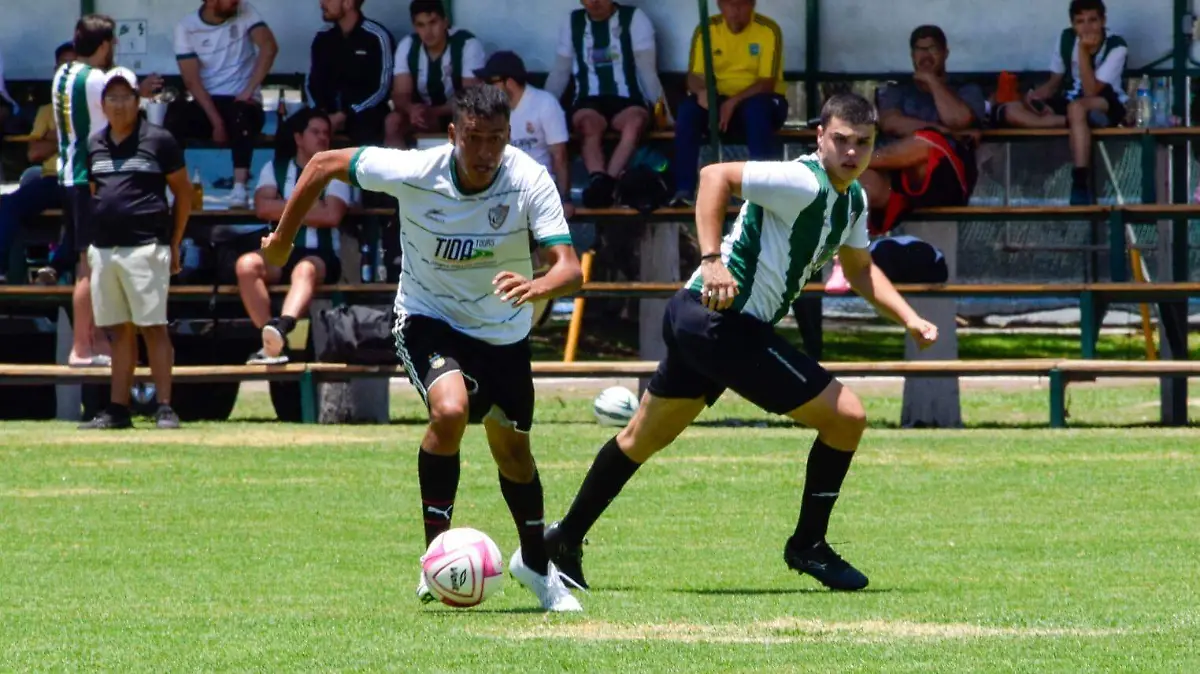 Gorditas Apartado derrota al Atlético Campestre