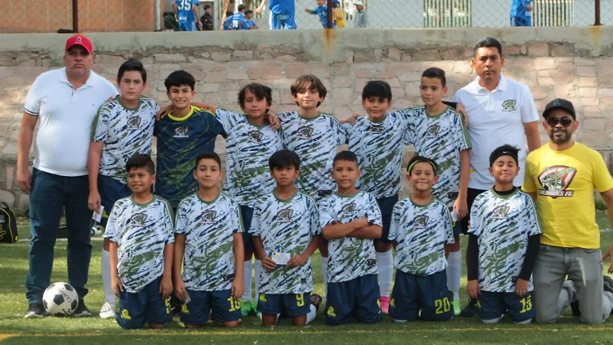 Festival de campeonato en la Copa Durango 460