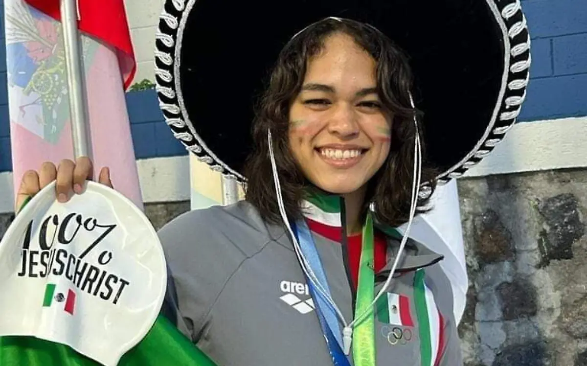 Nadadora duranguense consigue oro en Centroamericano de El Salvador