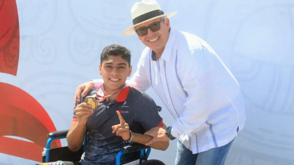 Maravillan los nadadores del estado de Durango