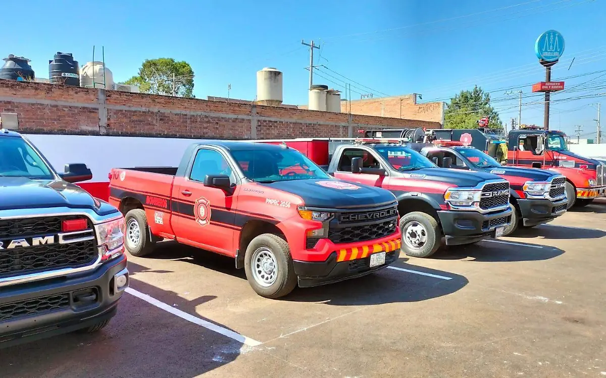 Renuevan equipamiento para el cuerpo de Bomberos de Durango