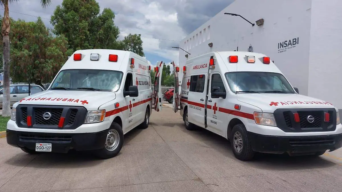 Accidente sobre carretera Francisco Zarco; tres lesionados