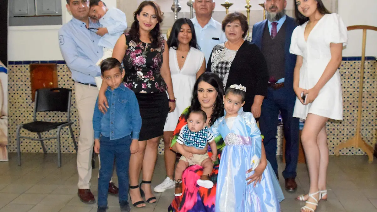 FAMILIARES
