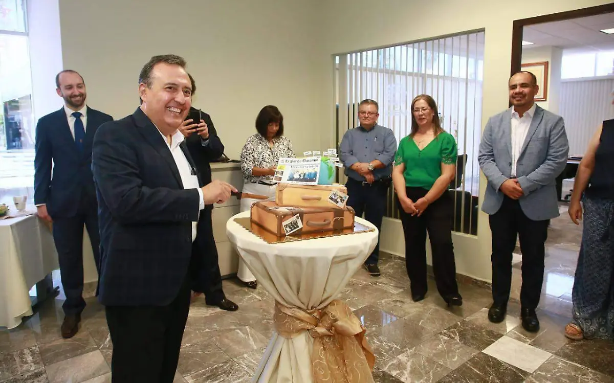 Joaquín Martínez Garza anuncia su salida de El Sol de Durango