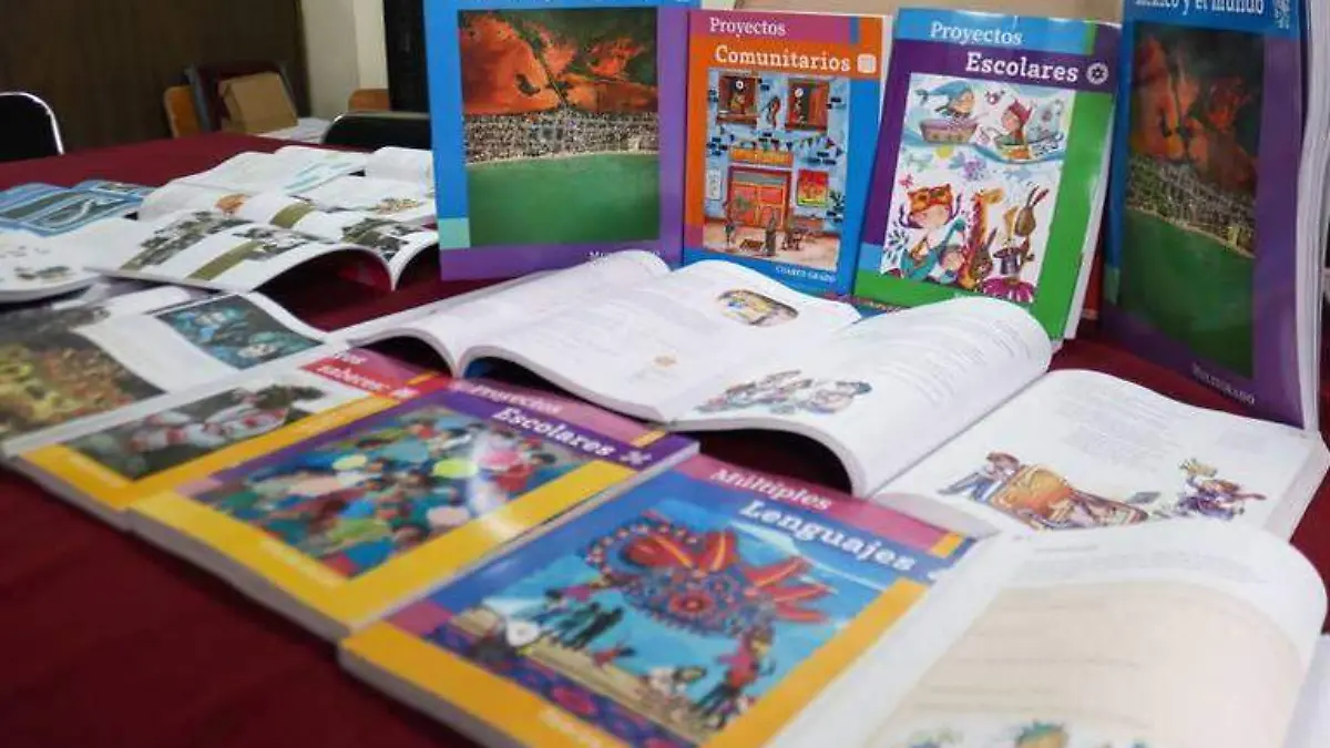 ¿Qué dicen los maestros duranguenses de los libros de texto?