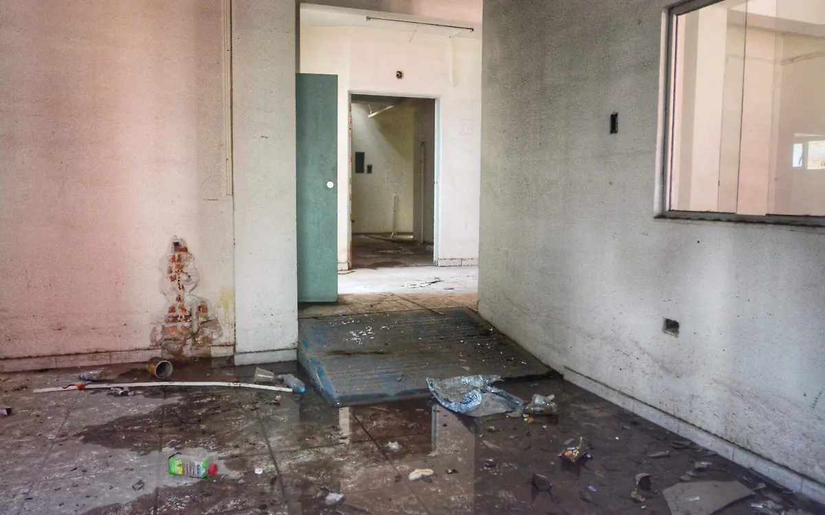 De clínica del IMSS a refugio de maleantes