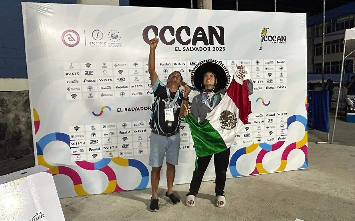 Segundo de oro para Andrea Santos en natación