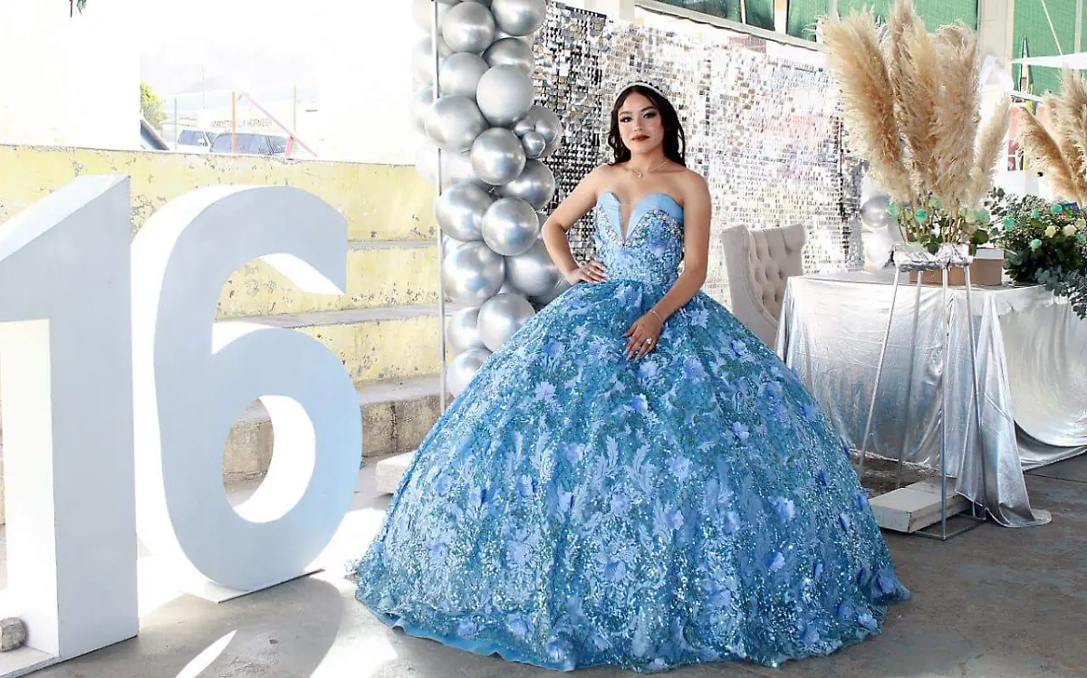 Hermosa Marlen Adilene Salomón Rodríguez, quien celebró sus 16 años