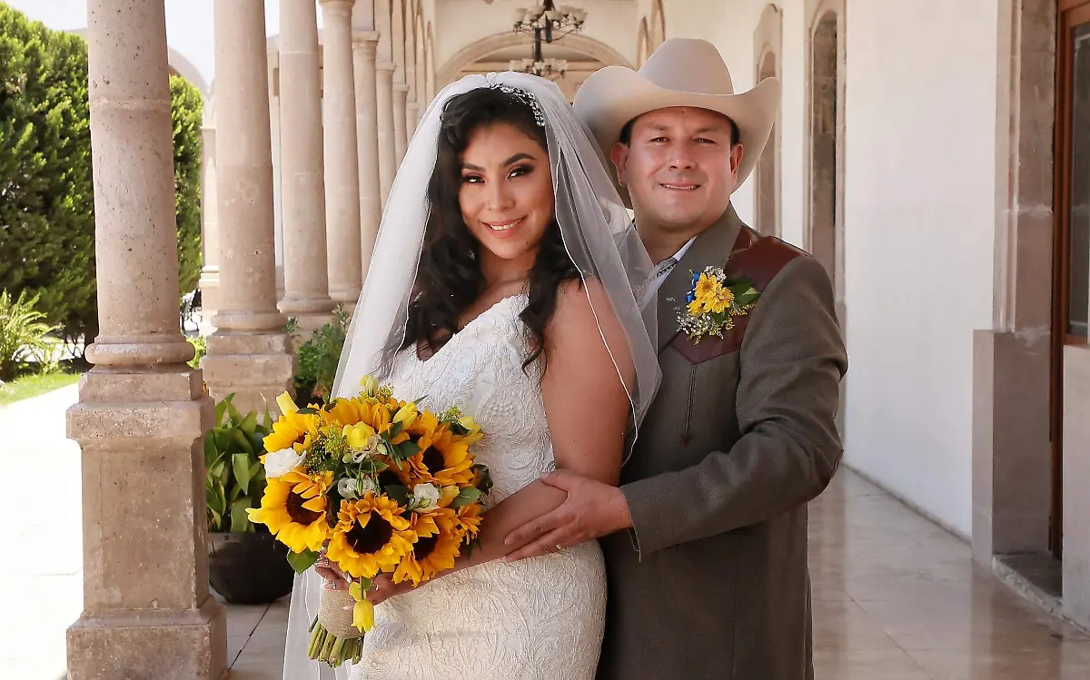 Thelma Rodríguez e Israel Torres