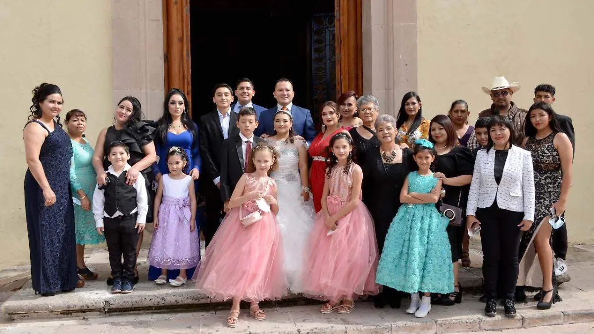 Familiares de la festejada