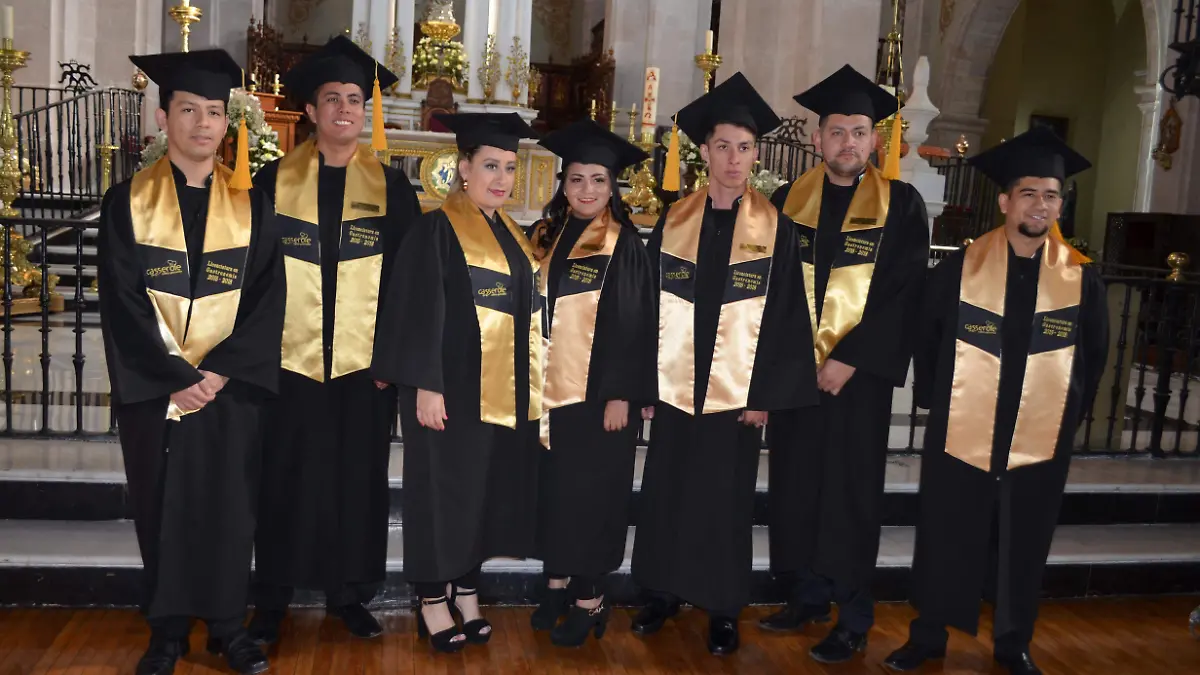 GRADUADOS