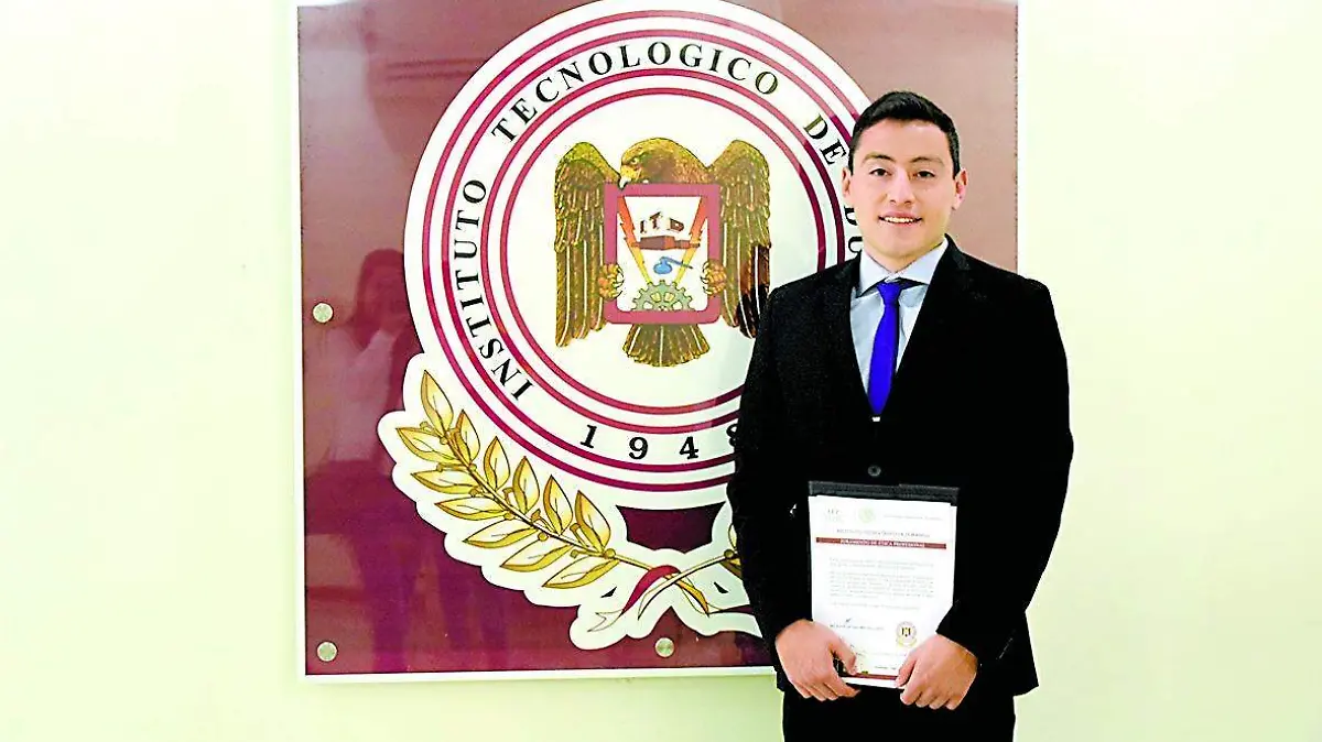 ALEXIS LLAMADA