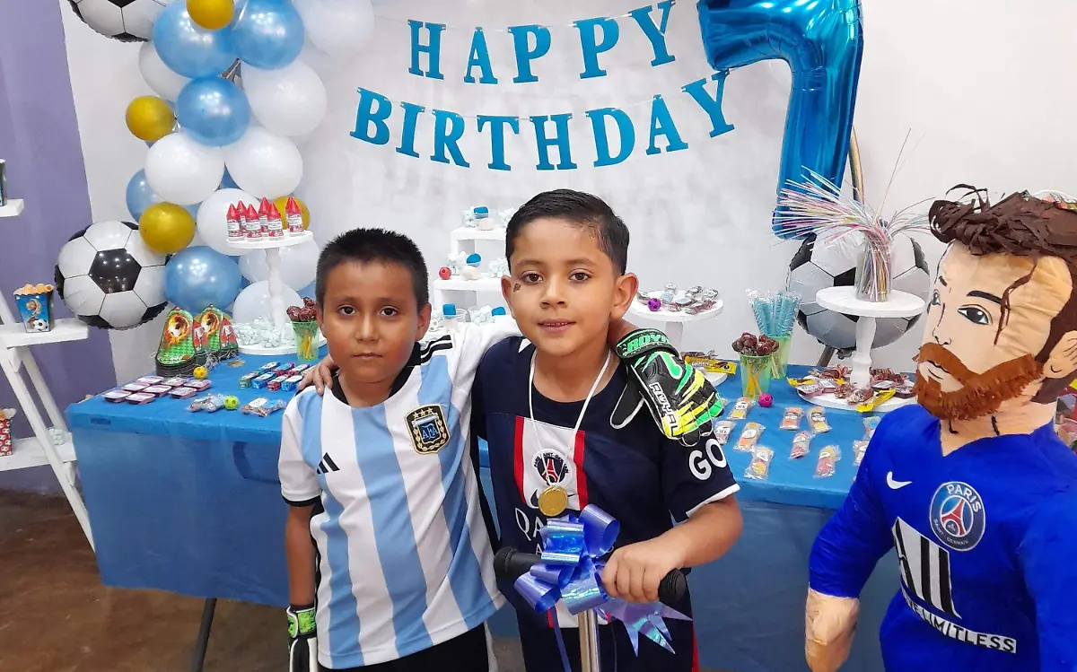 Antonio Tadeo festeja su cumpleaños número 7