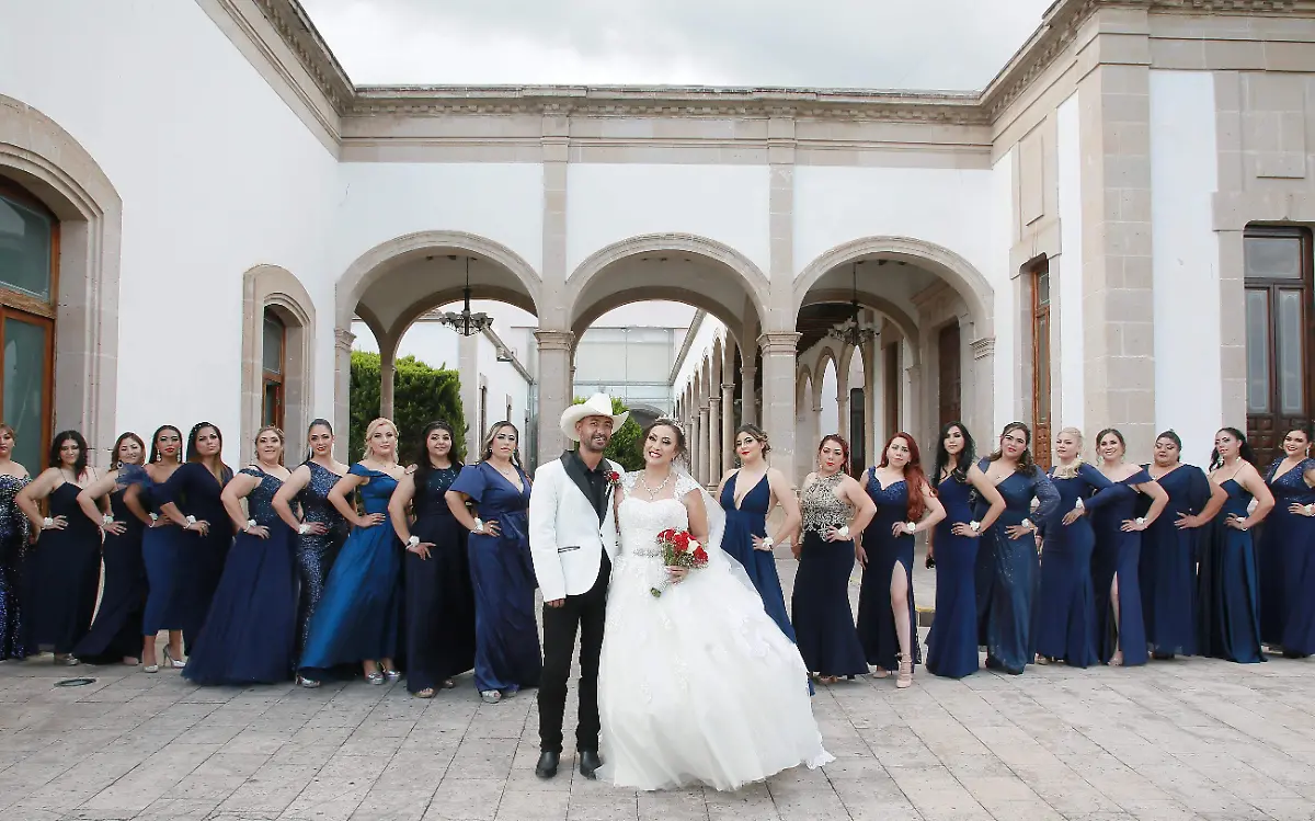 ¡Se casaron! Plenos de amor y de dicha: Perla y Arturo