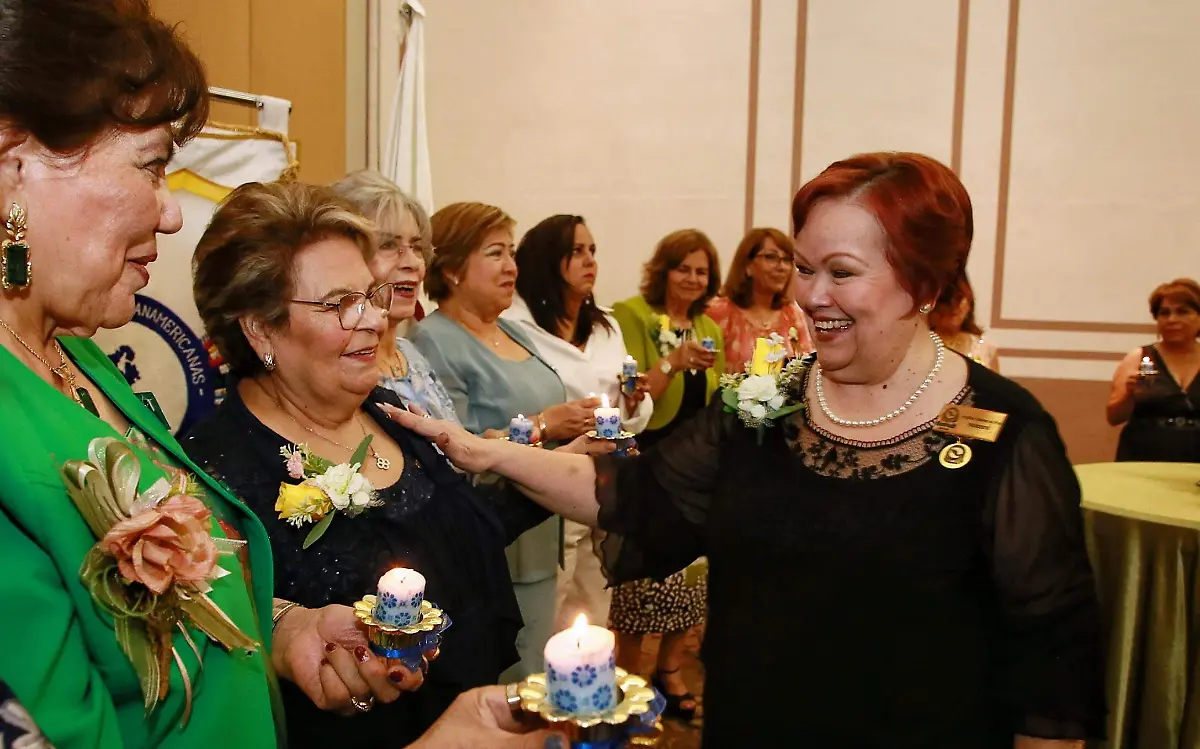 Toman protesta a Martha Rincón Arredondo