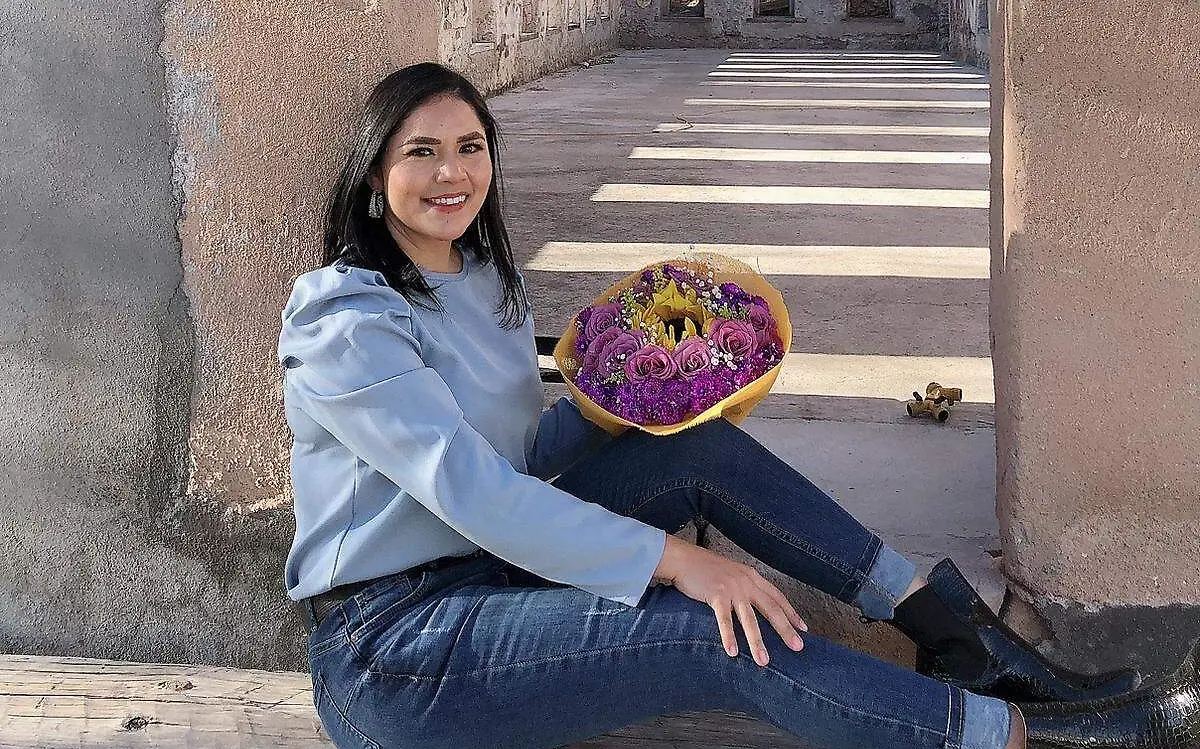 La Lic. Mónica Reyes Morales celebró su cumpleaños el pasado veintiuno de enero