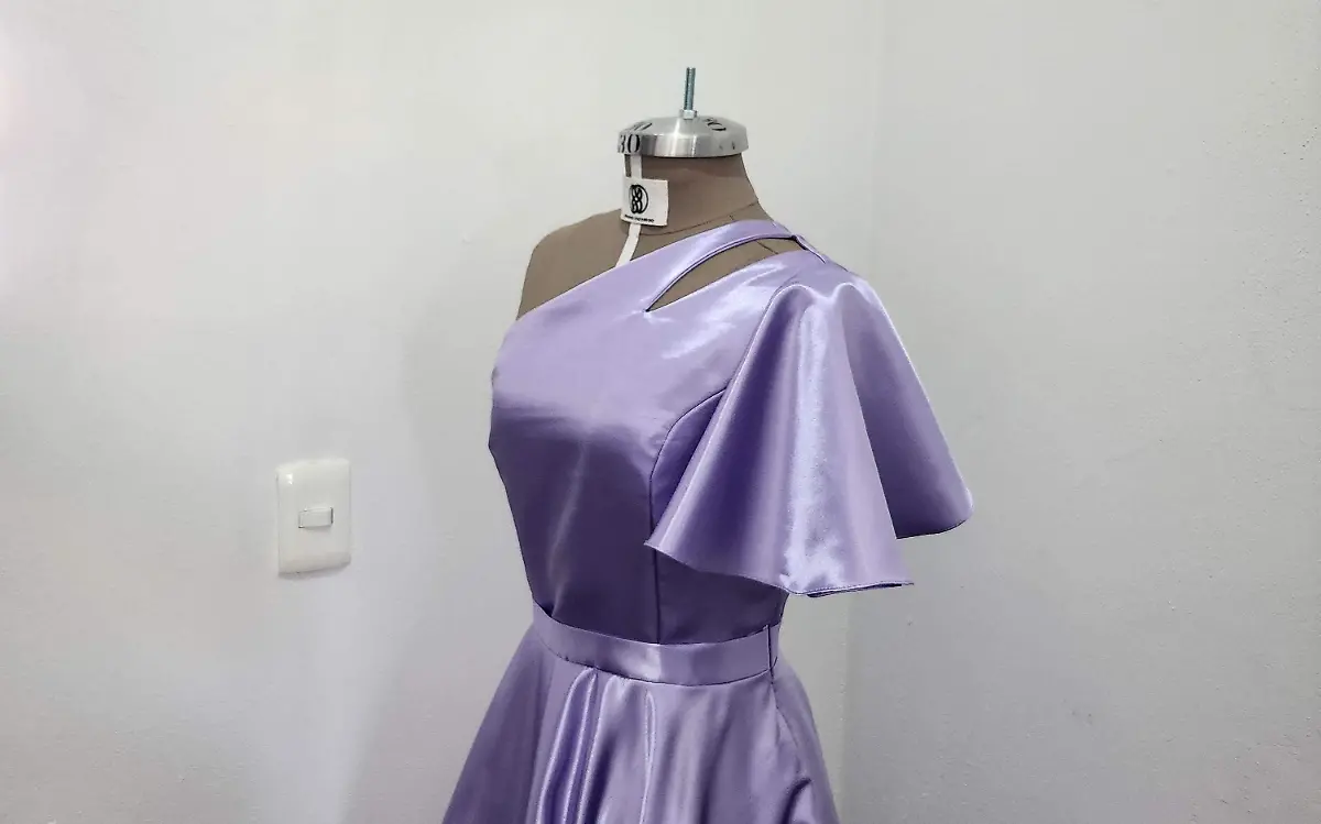 Eduardo Escobedo disfruta crear moda