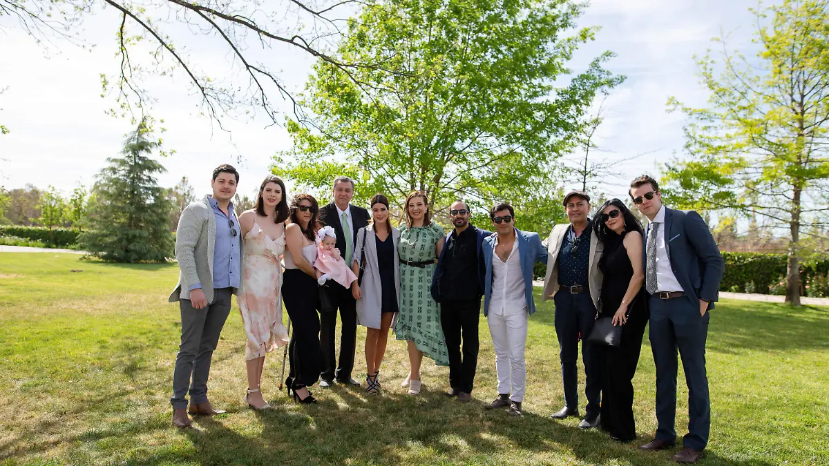 Acompañaron a María Julio en su bautizo