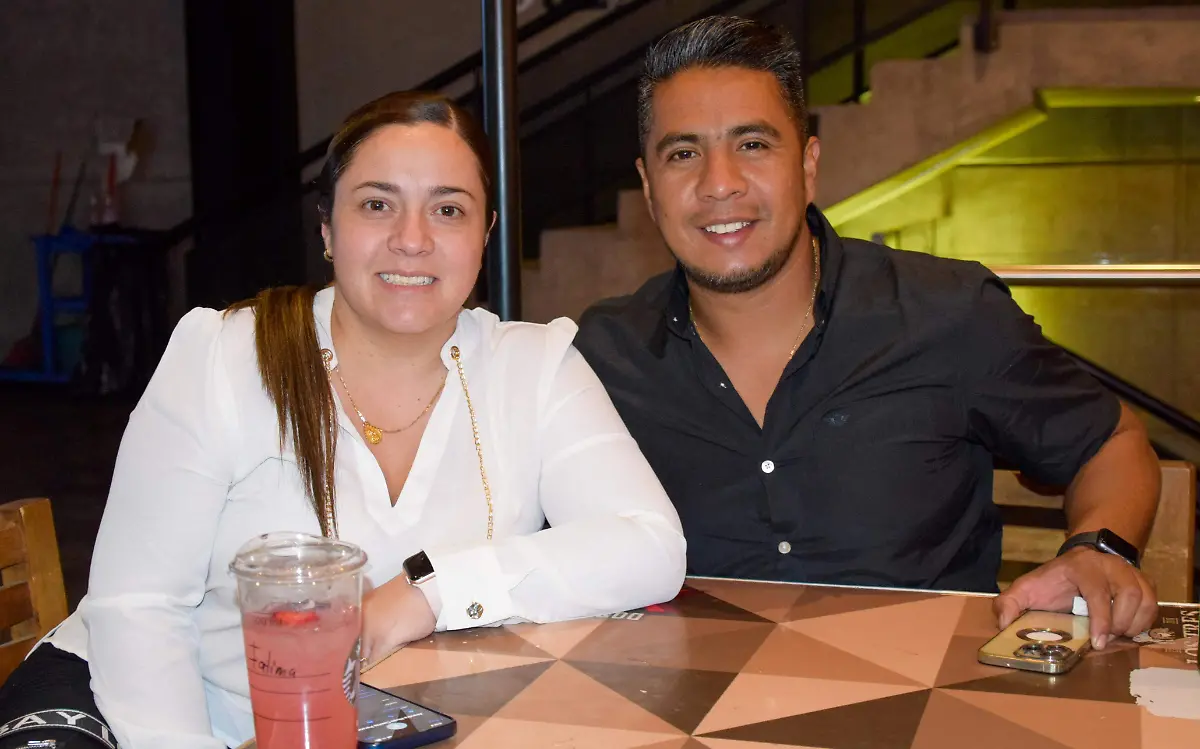 Fátima Rivera y Edgar Lozano