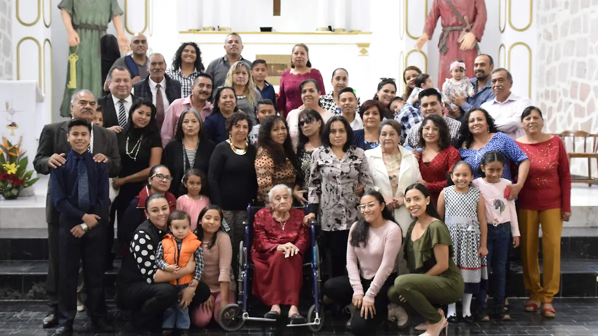 LA TOTALIDAD 3-C COLOR