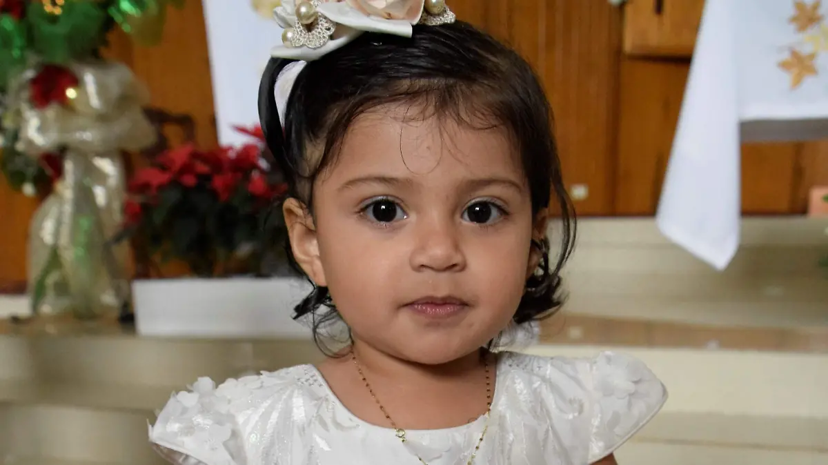 ANGELA   ---círculos