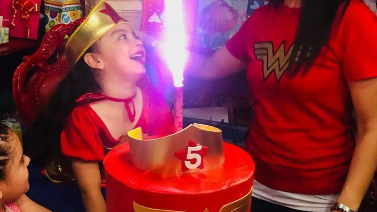 AL MOMENTO 4-C COLOR