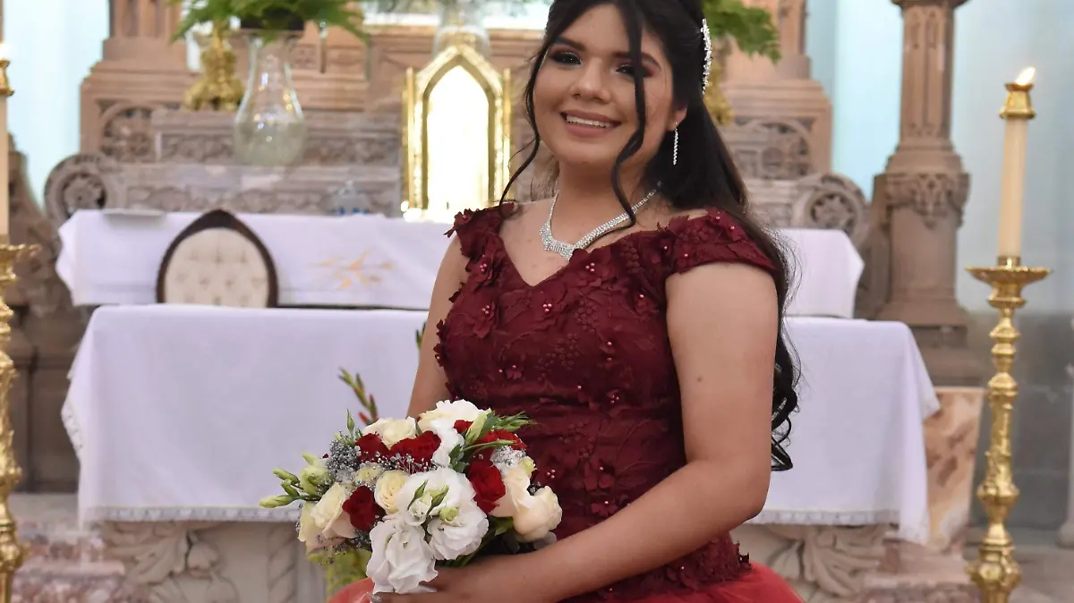 DANIELLA 1-C COLOR