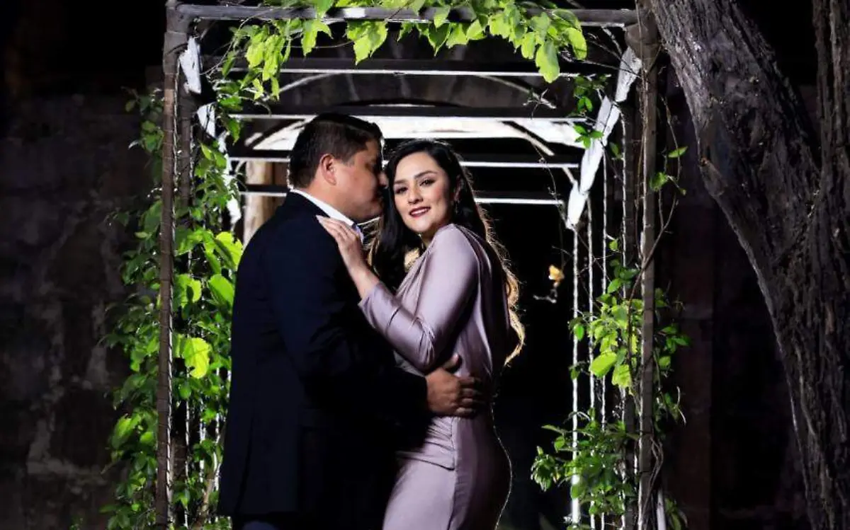 Heriberto De La Hoya y Carolina Márquez 