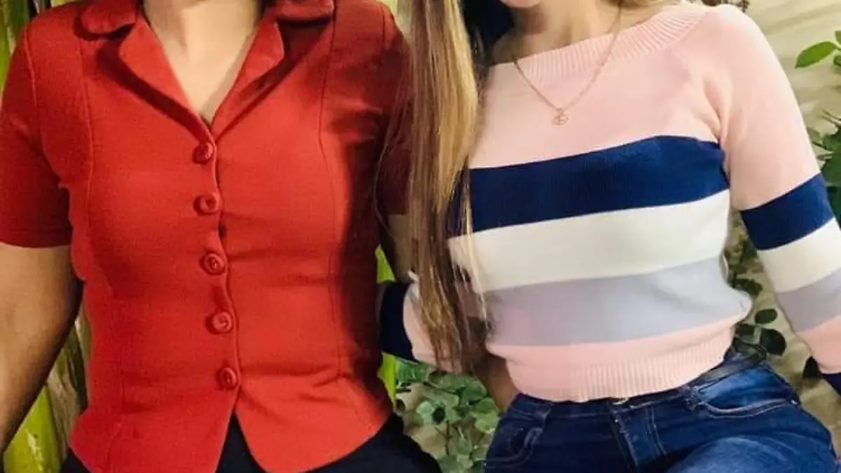 YESSI Y SINAI QUIÑONES