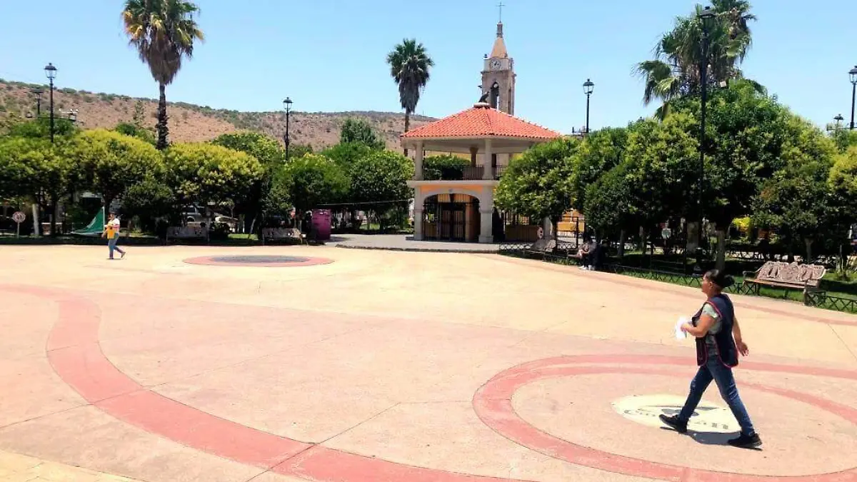 Sin funcionar las fuentes ubicadas en plaza de Canatlán