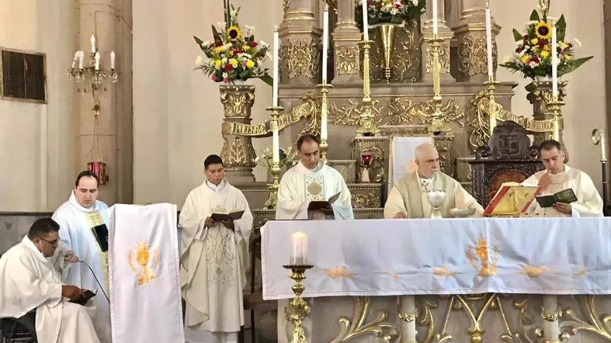 25 años