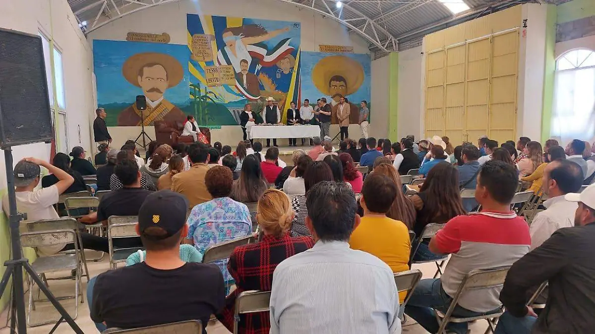 Recibe conferencia Ayuntamiento de Poanas