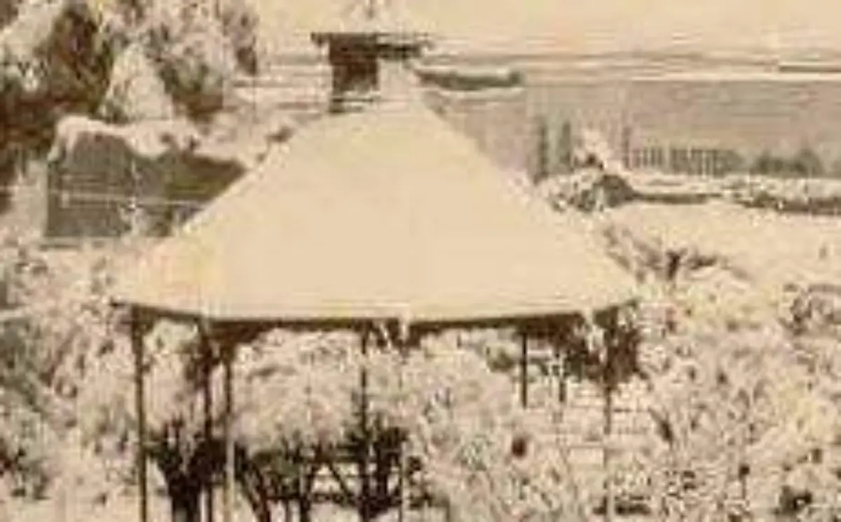 El kiosco de la cabecera municipal de Canatlán, Durango, es un elefante blanco