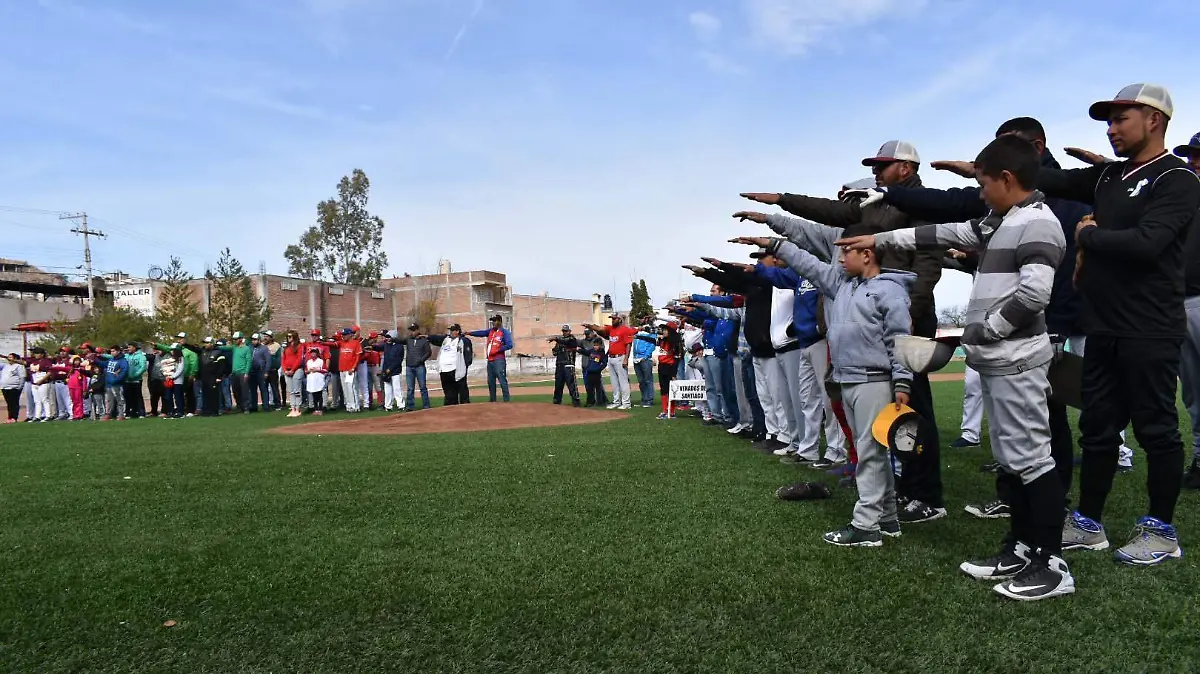 Inició el torneo de beisbol regional en Santiago Papasquiaro