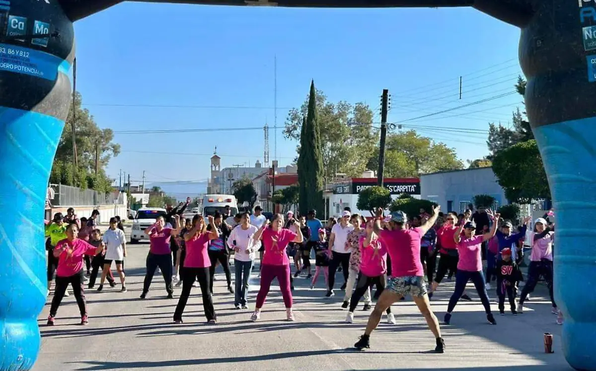 Concluye el décimo "Café Rosa" en Nuevo Ideal, Durango