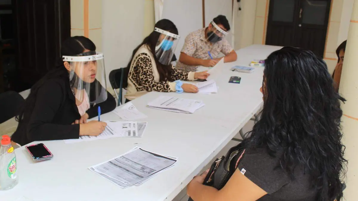 Apoyo a comerciante locales