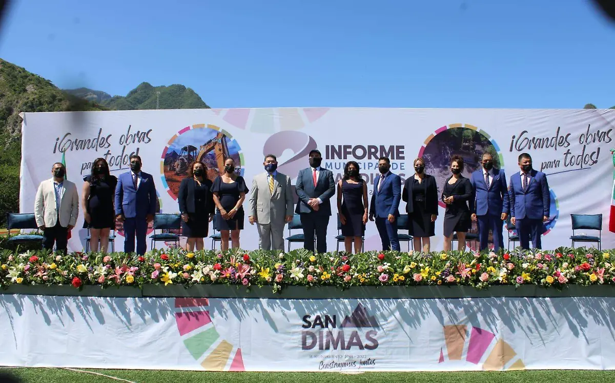 Alcalde de San Dimas rinde segundo informe de gobierno