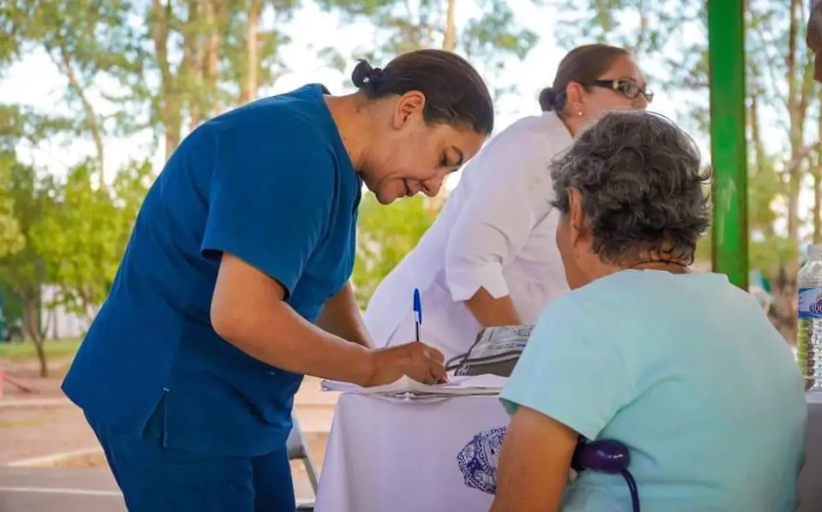 Realizan brigada de la alegría en Rodeo