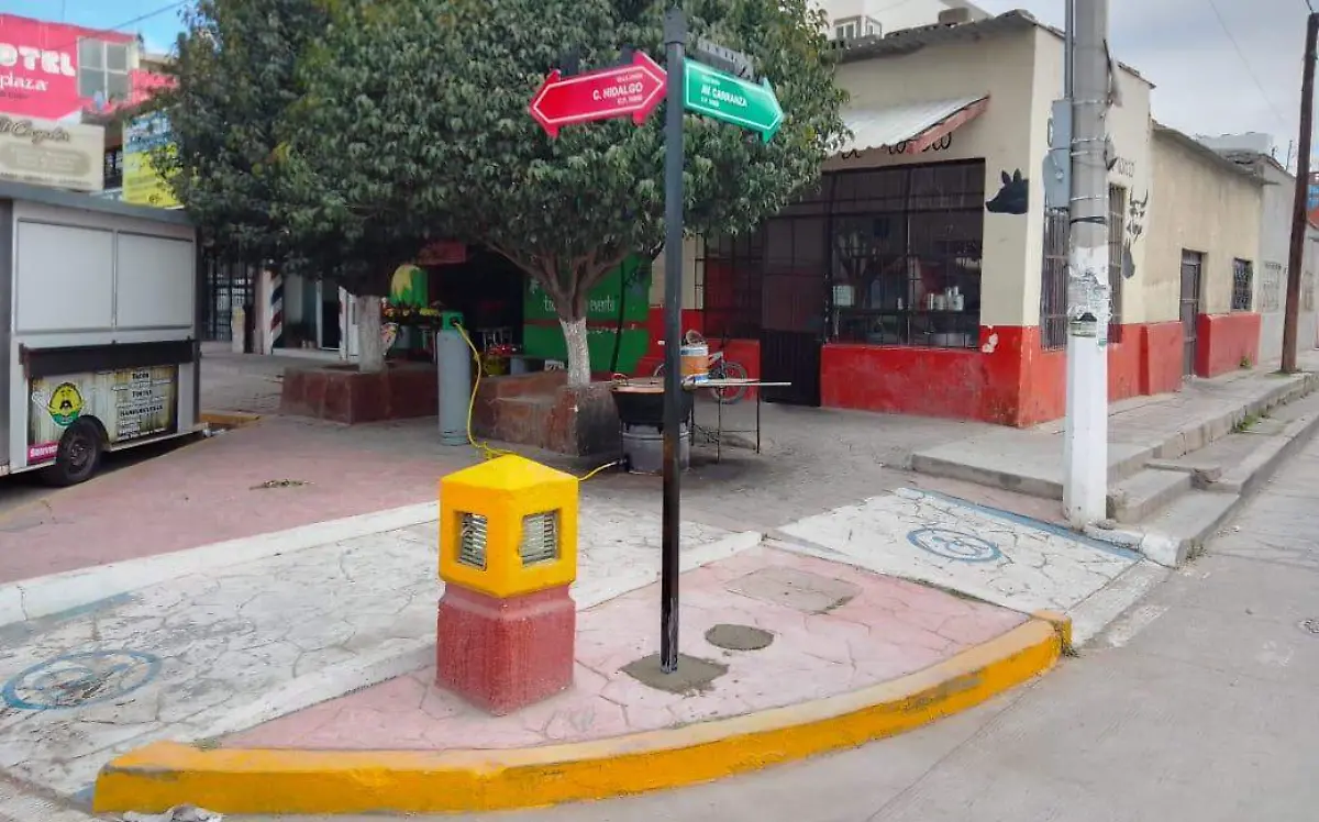 Avanza un 50% programa de señalética en Villa Unión