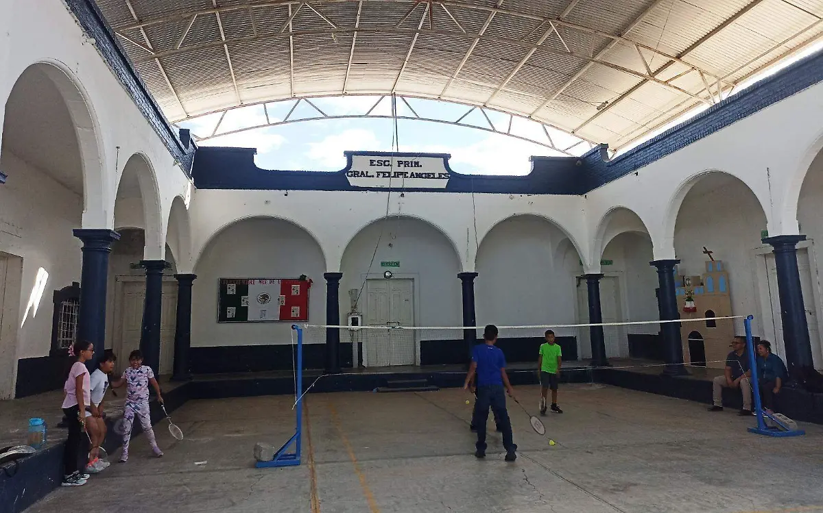 Llega programa "La Escuela es Nuestra" a San Atenógenes de Poanas