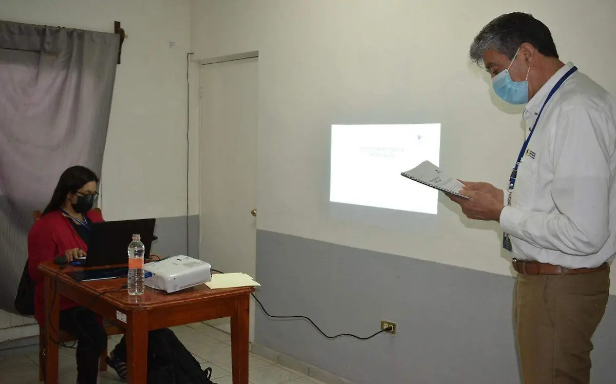 Funcionarios de Peñón Blanco 