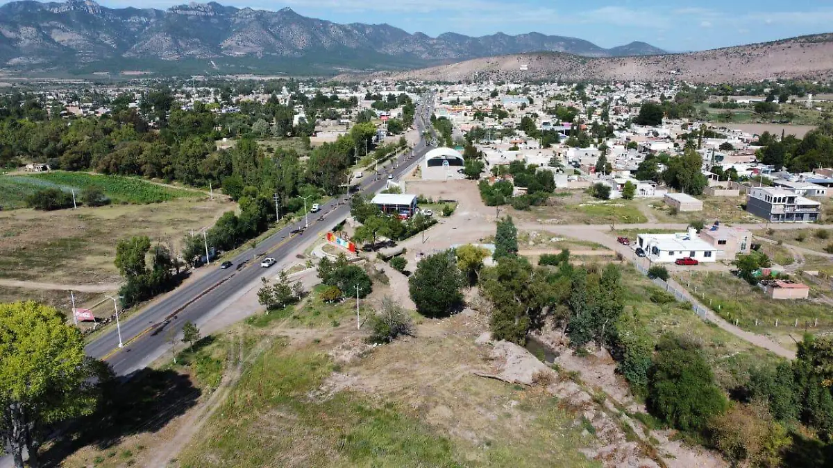 Sistema de telefonía celular sin funcionar en Canatlán