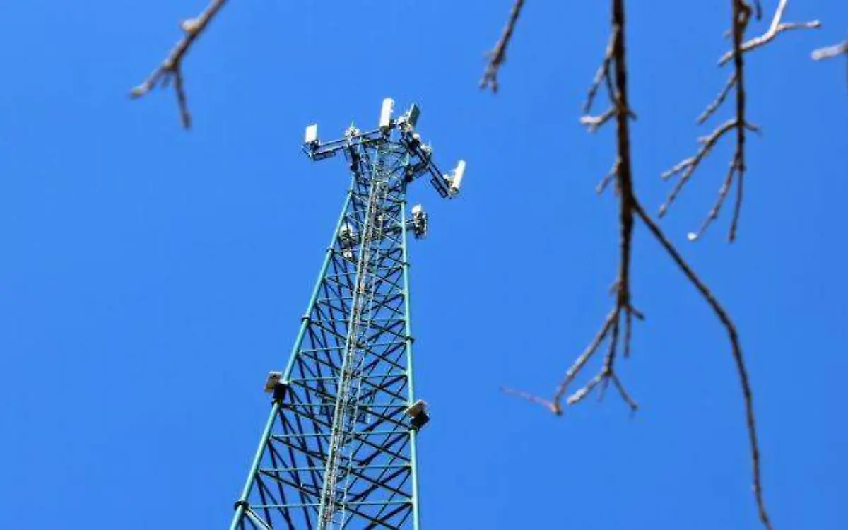Peñón Blanco vivió un fin de semana sin servicio de telefonía celular