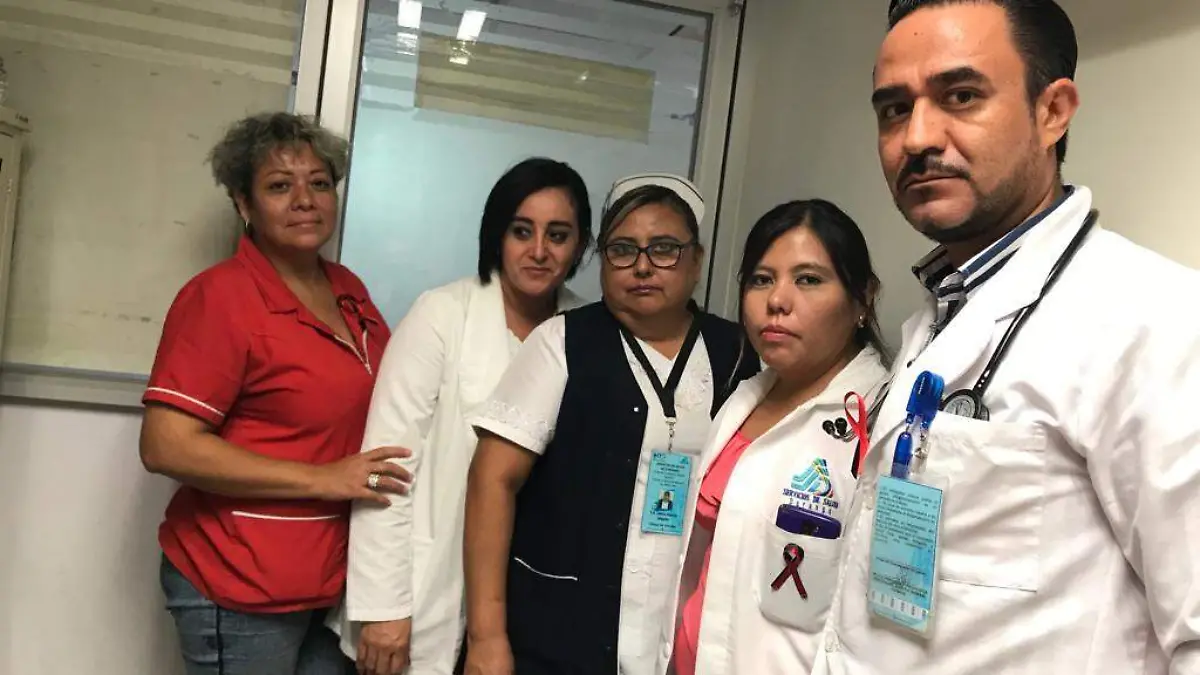 trabajadores de salud