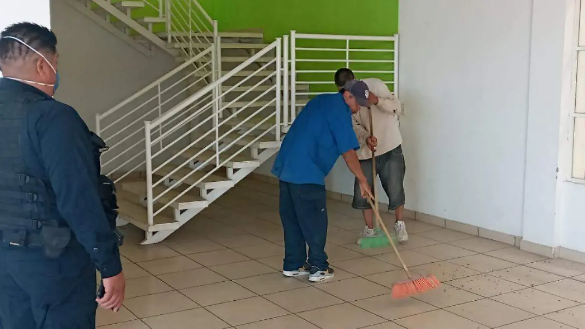 trabajos comunitarios