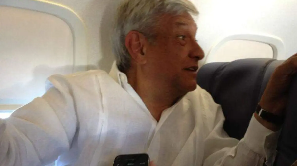Amlo_Vuelo CUARTOSCURO