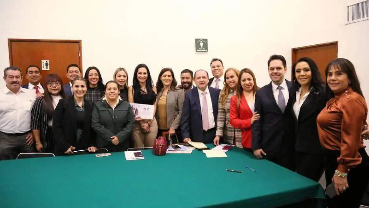 Diputados se unen por Durango